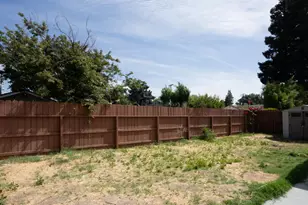 1601 Carnation Ct, Modesto, CA 95355 - Photo 20