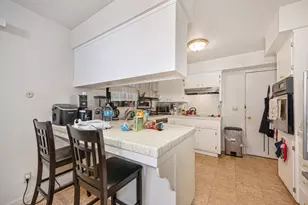 310 Bello Rio Way, Sacramento, CA 95831 - Photo 16