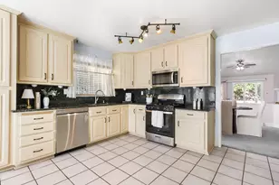 7480 Wynndel Way, Elk Grove, CA 95758 - Photo 16