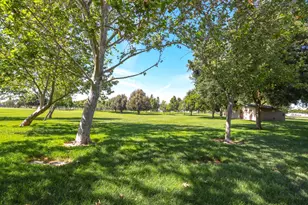 3373 Marina Cove Cir, Elk Grove, CA 95758 - Photo 70
