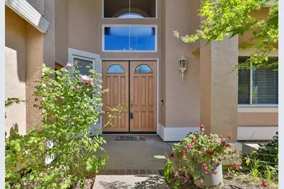 3373 Marina Cove Circle, Elk Grove, CA 95758 - Photo 2