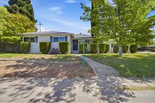 5000 Crestview Dr, Carmichael, CA 95608 - Photo 2