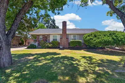 1750 Princeton Avenue, Stockton, CA 95204 - Photo 2