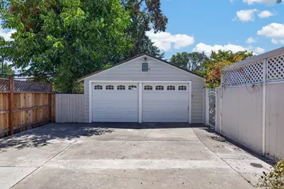 1750 Princeton Avenue, Stockton, CA 95204 - Photo 32