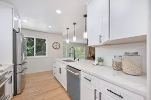 813 Columbia Dr, Sacramento, CA 95864 - Photo 16