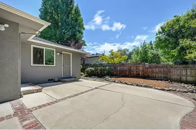 813 Columbia Drive, Sacramento, CA 95864 - Photo 42