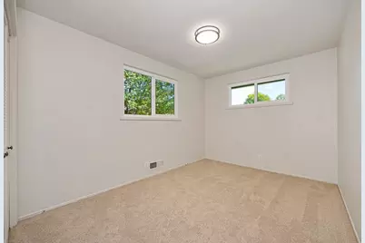 813 Columbia Drive, Sacramento, CA 95864 - Photo 32