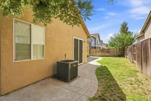 10947 Cliffside Dr, Stockton, CA 95209 - Photo 6