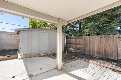 9760 Onyx Park Place, Elk Grove, CA 95624 - Photo 44