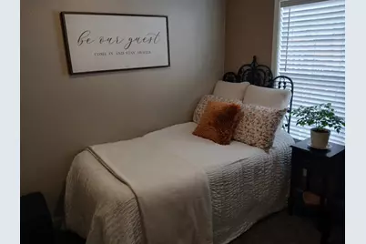 Shady Oaks Dr, Folsom, CA 95630 - Photo 16