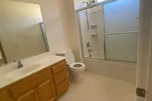 8885 Brecon Way, Elk Grove, CA 95624 - Photo 20