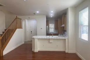 8885 Brecon Way, Elk Grove, CA 95624 - Photo 4