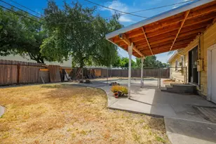 1904 Aloha Way, Modesto, CA 95350 - Photo 18
