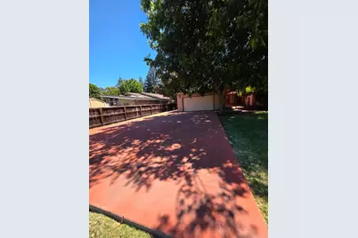 2303 Moreing Road, Stockton, CA 95204 - Photo 24