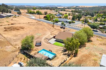 8456 Baldwin Street, Valley Springs, CA 95252 - Photo 4