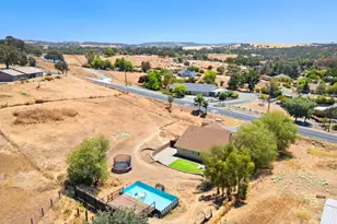 8456 Baldwin St, Valley Springs, CA 95252 - Photo 4