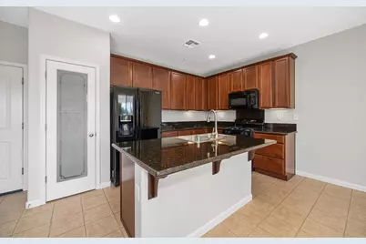 1905 Ellesmere Loop, Roseville, CA 95747 - Photo 24