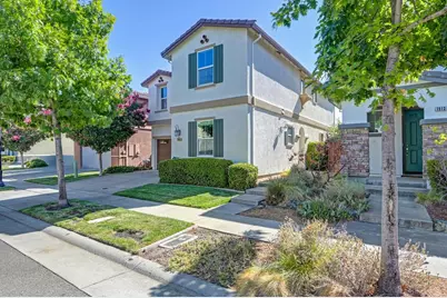 1905 Ellesmere Loop, Roseville, CA 95747 - Photo 4