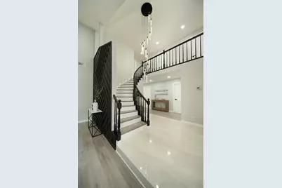 513 Tarland Lane, Patterson, CA 95363 - Photo 2