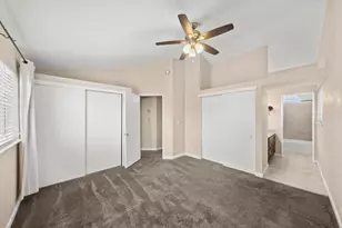 4774 Camino Royale Dr, Sacramento, CA 95823 - Photo 16