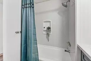 Eureka Ln, Sacramento, CA 95842 - Photo 20