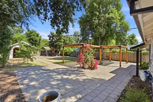 832 L St, Davis, CA 95616 - Photo 22