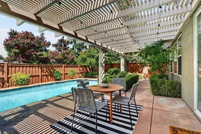 1739 Portola Court, Davis, CA 95616 - Photo 2