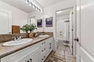 1739 Portola Ct, Davis, CA 95616 - Photo 18