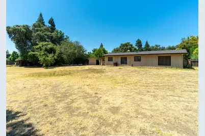 5212 Cypress Avenue, Carmichael, CA 95608 - Photo 8