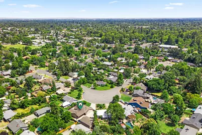 3077 Bertis Drive, Sacramento, CA 95821 - Photo 10