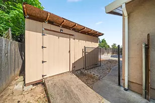 3077 Bertis Dr, Sacramento, CA 95821 - Photo 56