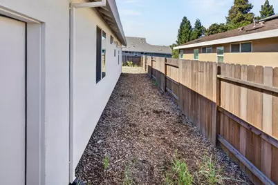 7315 6th Way, Rio Linda, CA 95673 - Photo 34