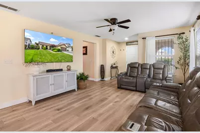 2542 Hayden Brook Drive, Stockton, CA 95212 - Photo 10