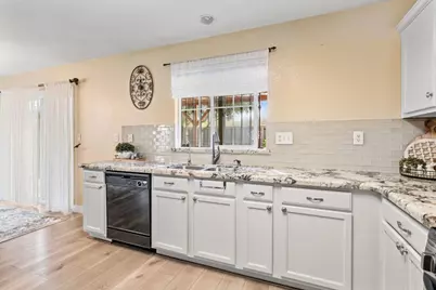 2542 Hayden Brook Drive, Stockton, CA 95212 - Photo 18