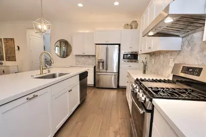 5543 Cannes Way, Fair Oaks, CA 95628 - Photo 10