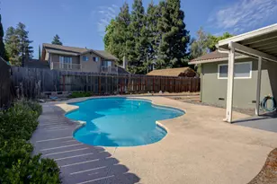 2300 E Hawkeye Ave, Turlock, CA 95380 - Photo 22