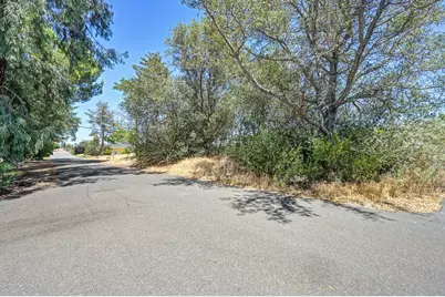 814 Comstock Drive, Folsom, CA 95630 - Photo 14