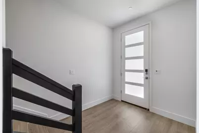1804 Loft Walk, Sacramento, CA 95816 - Photo 10