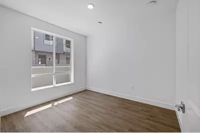 1804 Loft Walk, Sacramento, CA 95816 - Photo 8
