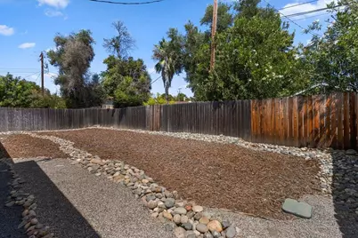 5633 Kenneth Avenue, Carmichael, CA 95608 - Photo 20