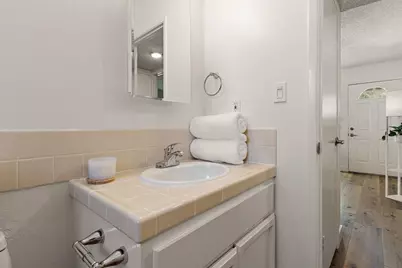 5633 Kenneth Avenue, Carmichael, CA 95608 - Photo 16