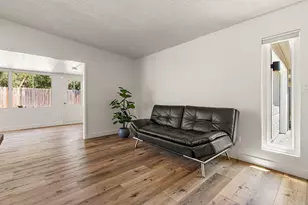 5633 Kenneth Ave, Carmichael, CA 95608 - Photo 2