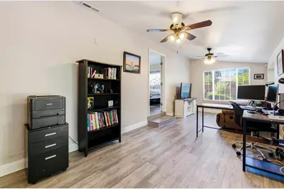 5108 Laurelview Avenue, Carmichael, CA 95608 - Photo 24