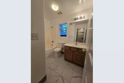 2851 W Sedona Avenue, Visalia, CA 93291 - Photo 20