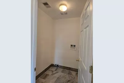 2851 W Sedona Avenue, Visalia, CA 93291 - Photo 18