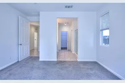 900 Barrington Avenue, Newman, CA 95360 - Photo 40