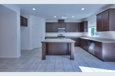 900 Barrington Avenue, Newman, CA 95360 - Photo 14