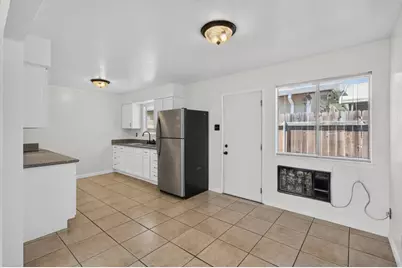 2012 Harris Avenue, Sacramento, CA 95838 - Photo 12