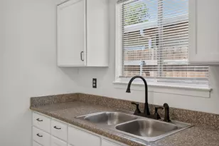 2012 Harris Ave, Sacramento, CA 95838 - Photo 10