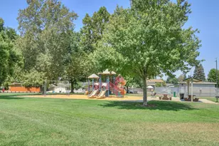 9328 Premier Way, Sacramento, CA 95826 - Photo 50